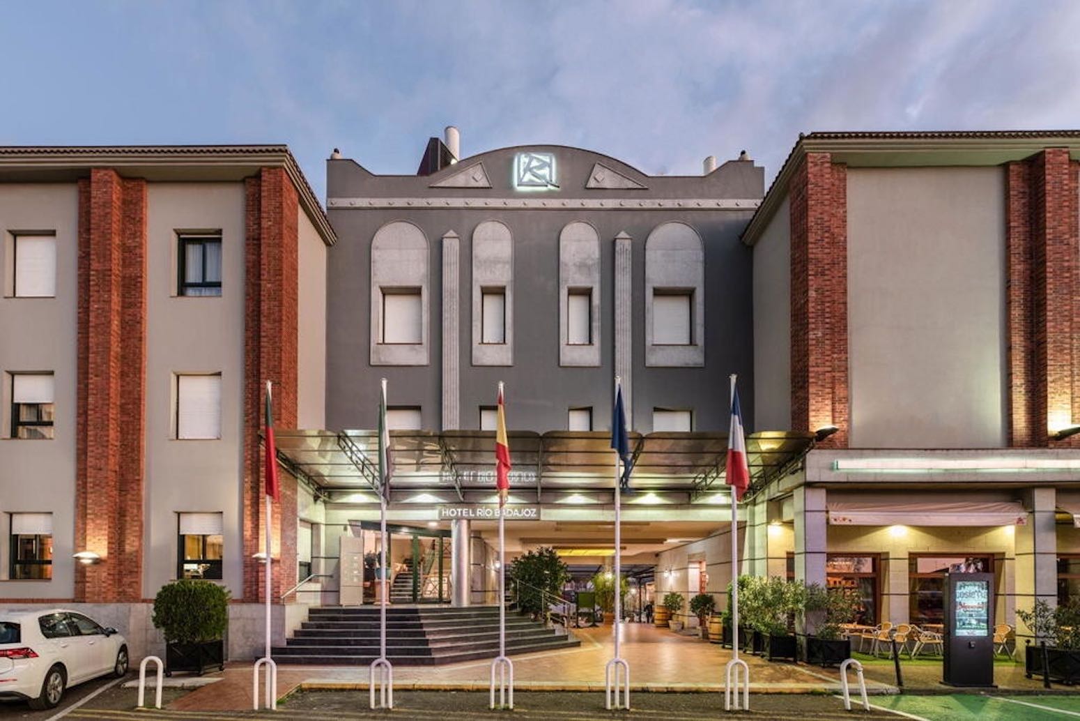 hotel rio Badajoz